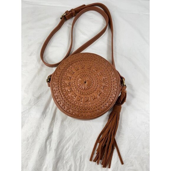 Street Level Circular Woven Crossbody Purses - Picture 5 of 16